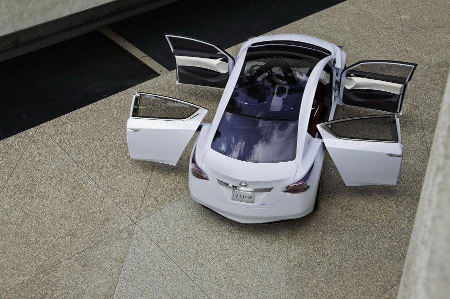  Nissan Ellure Concept 2010 года  (фото 41 из 52)